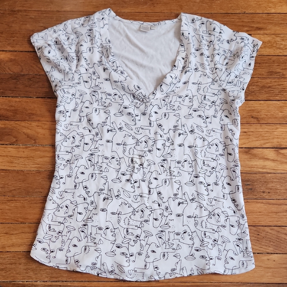 Twik White Graphic Short Sleeve Tee